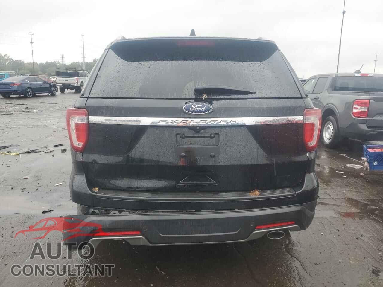 FORD EXPLORER 2018 - 1FM5K7D86JGB77035