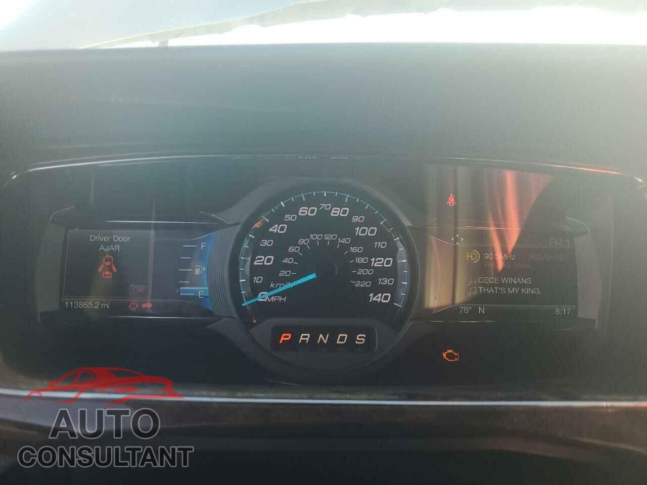 FORD TAURUS 2017 - 1FAHP2F86HG102273