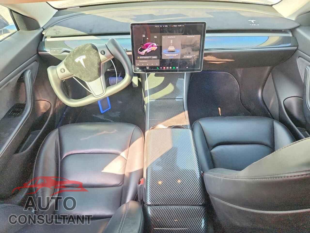 TESLA MODEL 3 2019 - 5YJ3E1EA4KF299647