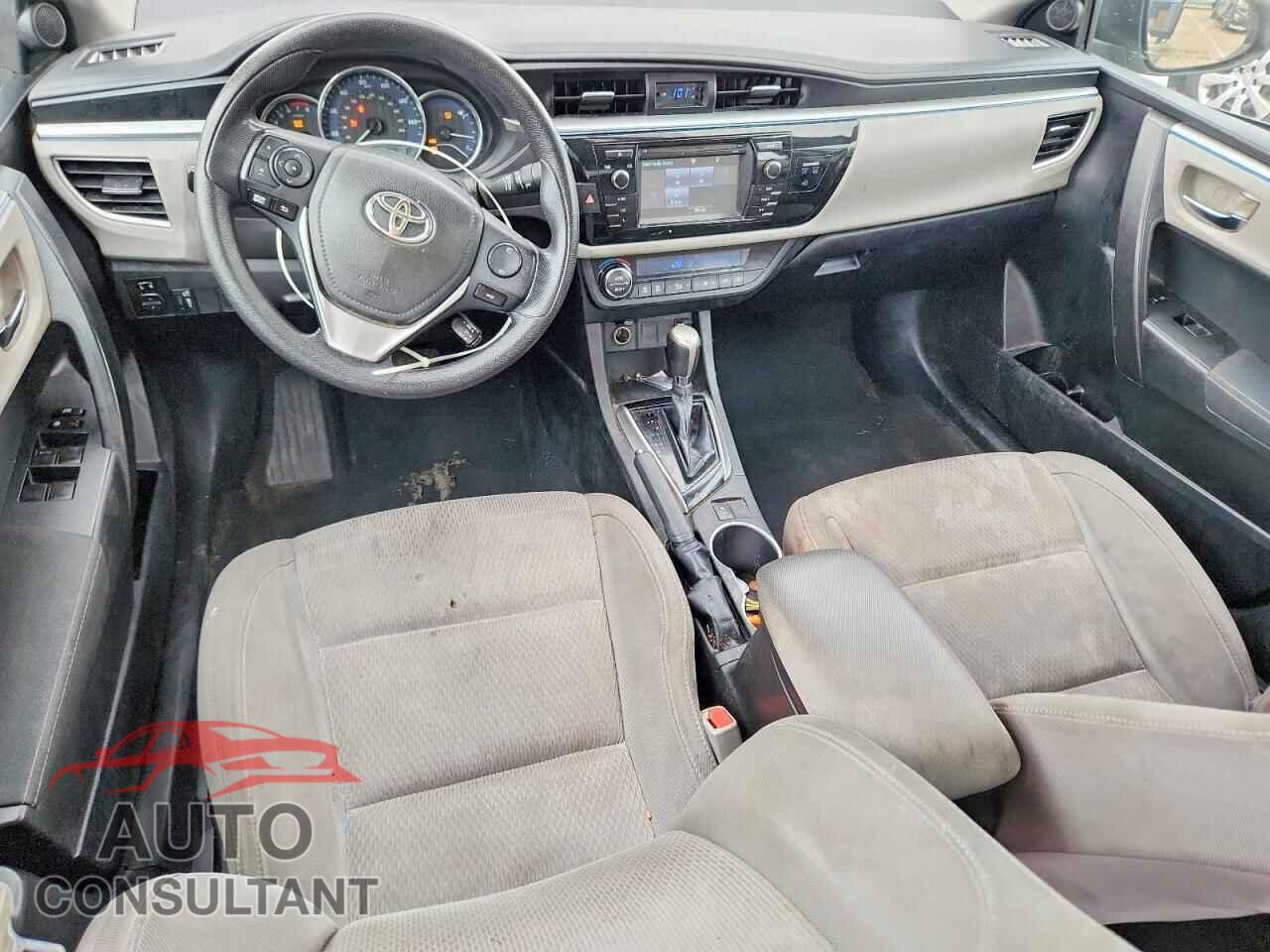 TOYOTA COROLLA 2015 - 5YFBURHE9FP276788