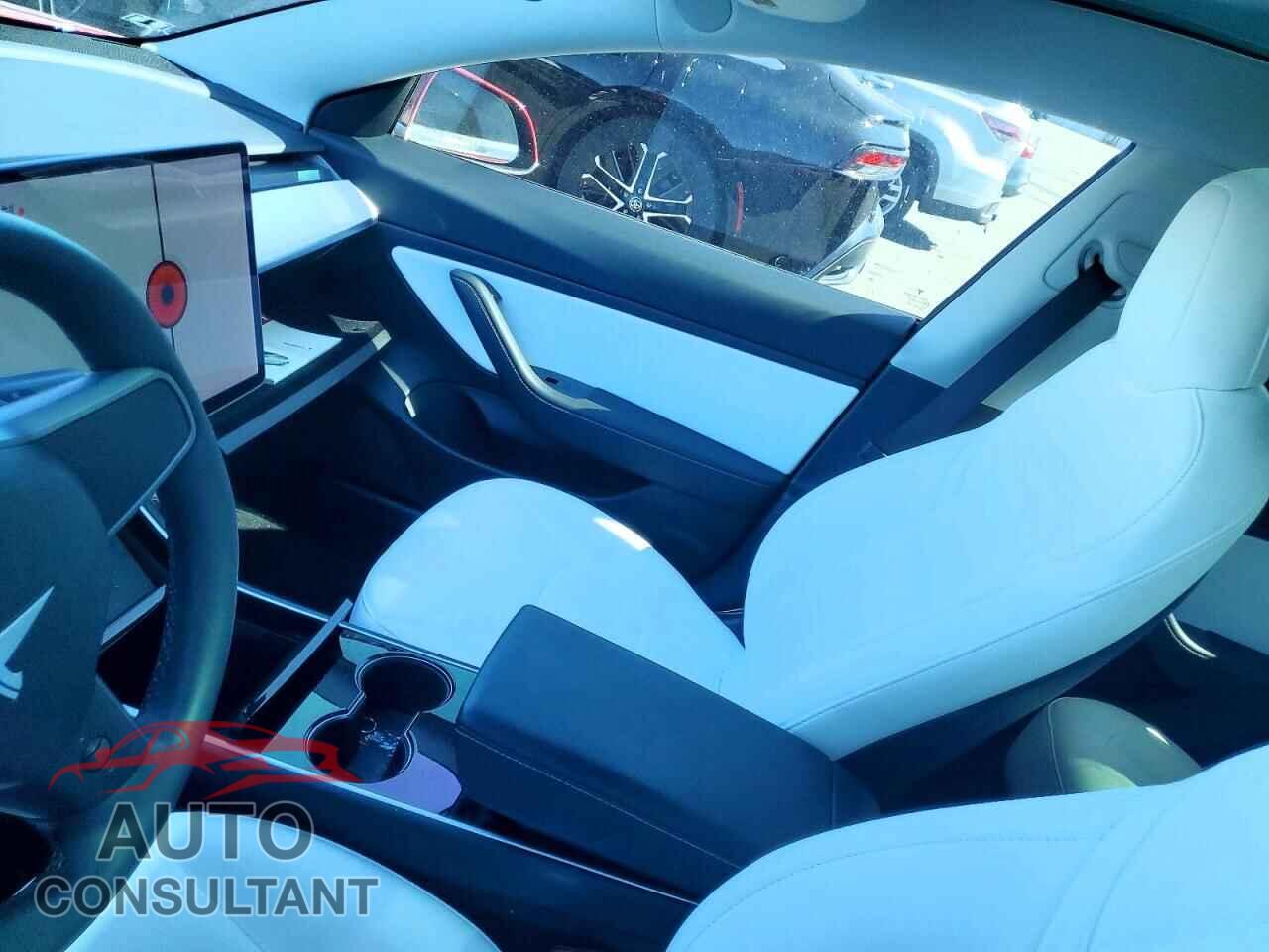 TESLA MODEL 3 2020 - 5YJ3E1EA4LF806810