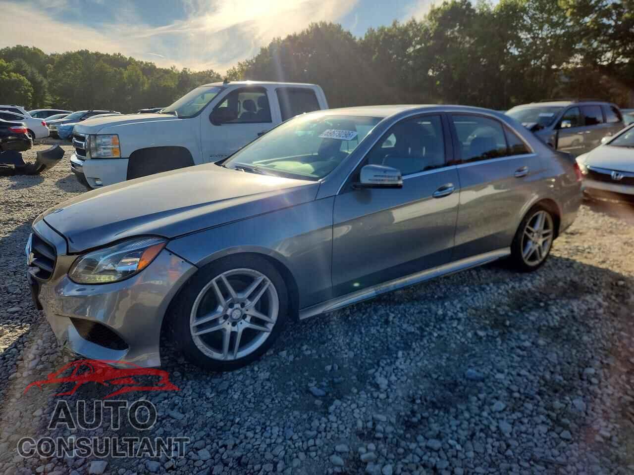 MERCEDES-BENZ E-CLASS 2014 - WDDHF8JBXEA820531
