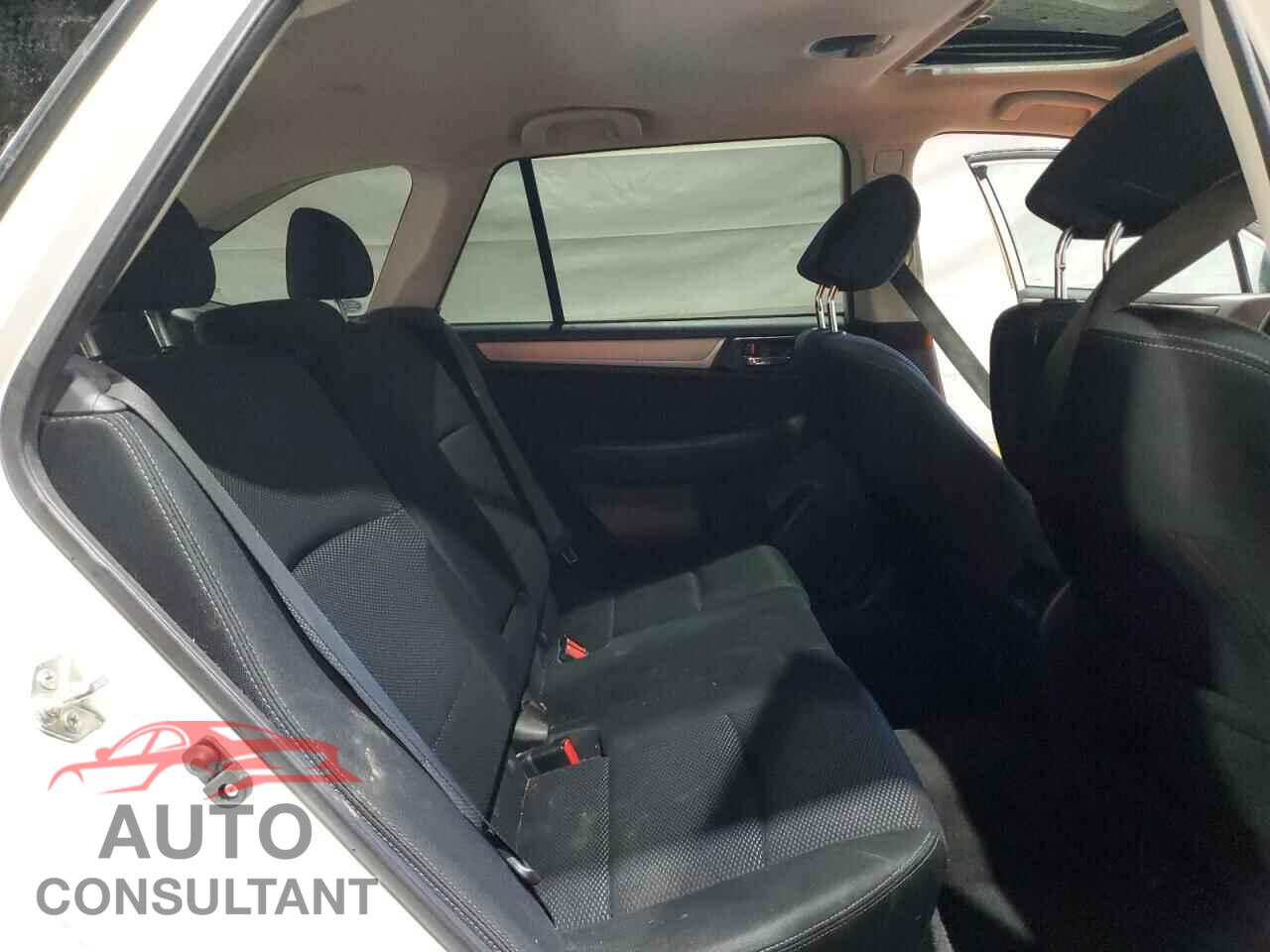 SUBARU OUTBACK 2015 - 4S4BSBEC2F3239134