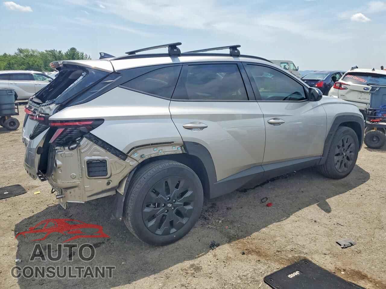 HYUNDAI TUCSON 2023 - KM8JFCAE3PU219631