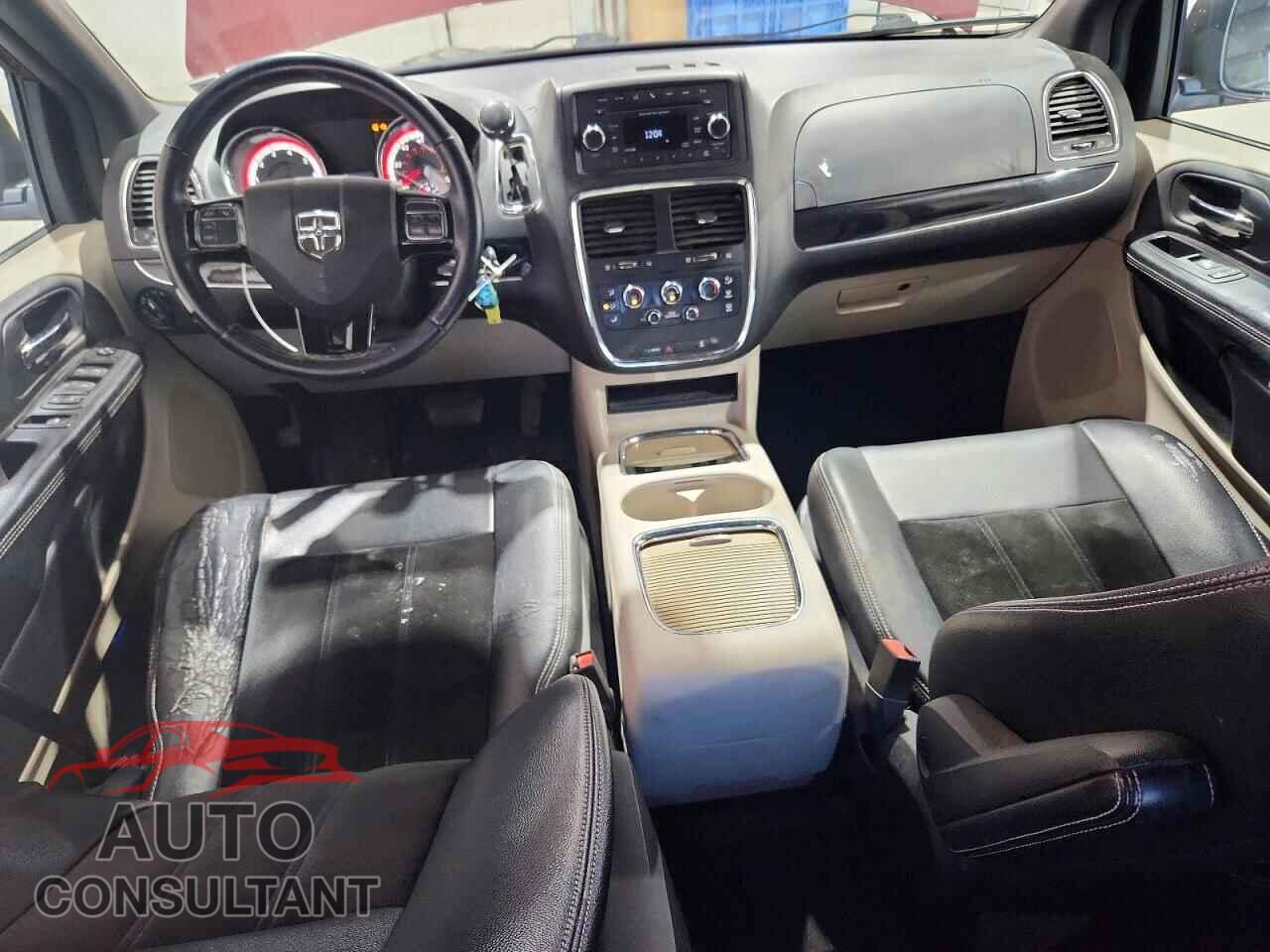 DODGE CARAVAN 2017 - 2C4RDGCG4HR600423
