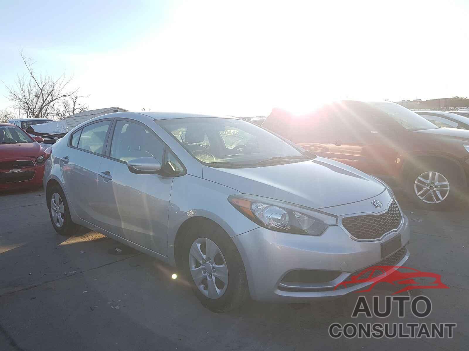 KIA FORTE 2016 - KNAFK4A64G5549340