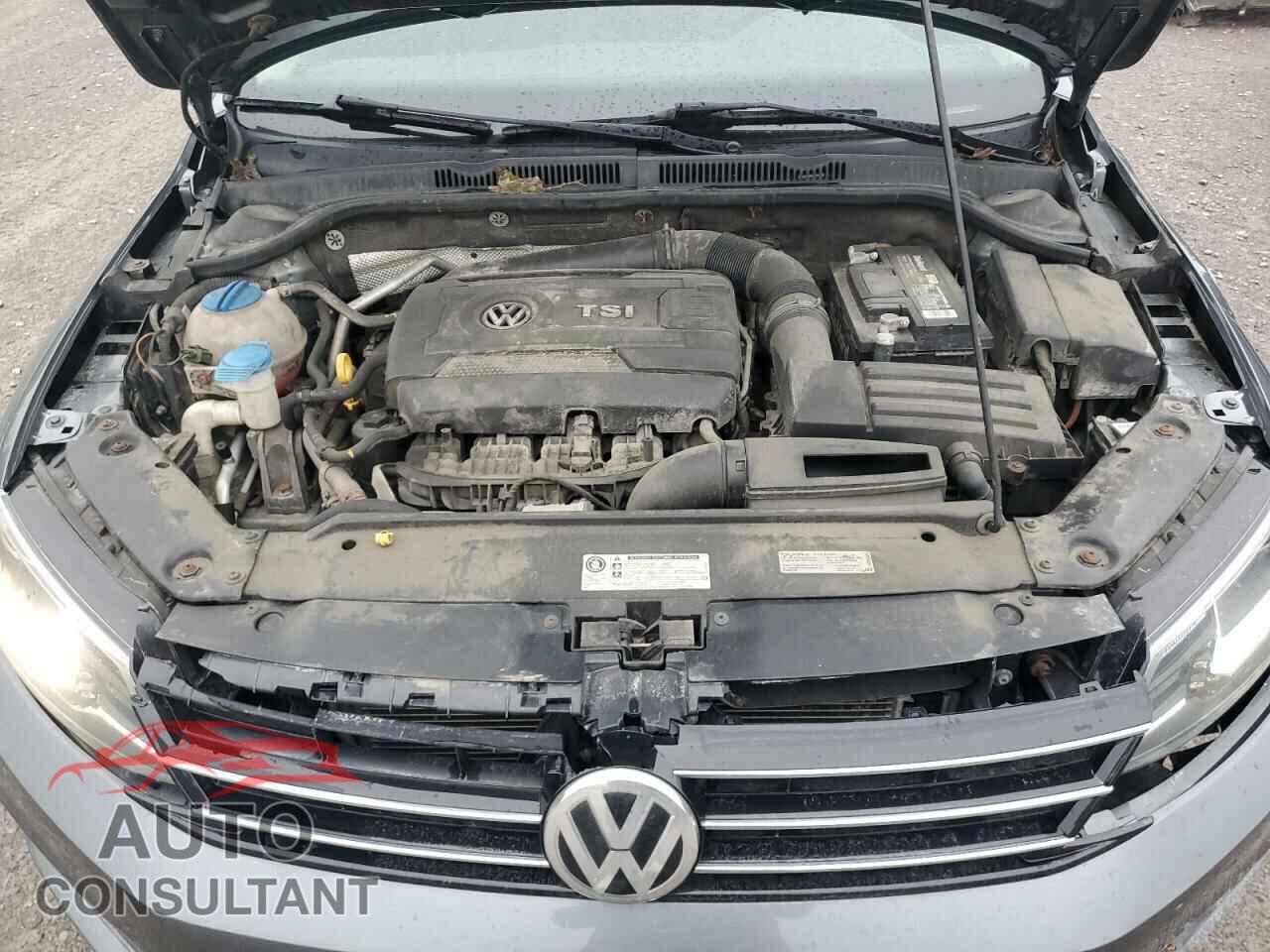 VOLKSWAGEN JETTA 2017 - 3VWL17AJ9HM201962