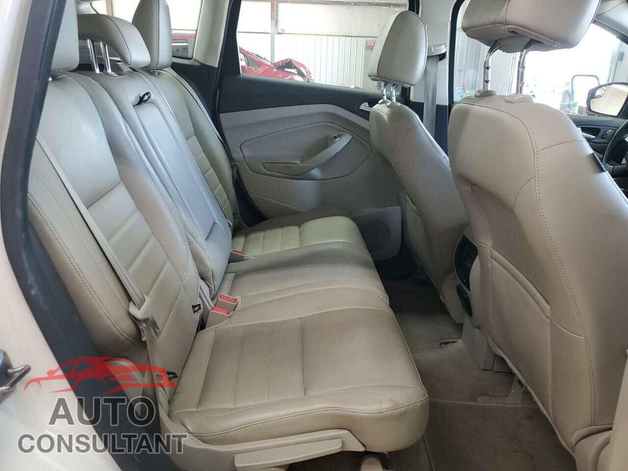 FORD CMAX 2013 - 1FADP5BU6DL504041