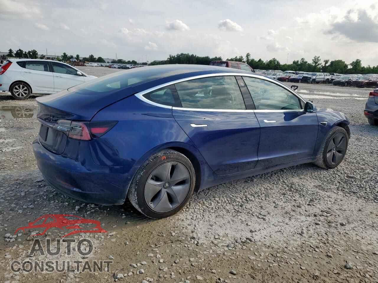 TESLA MODEL 3 2019 - 5YJ3E1EA8KF411897