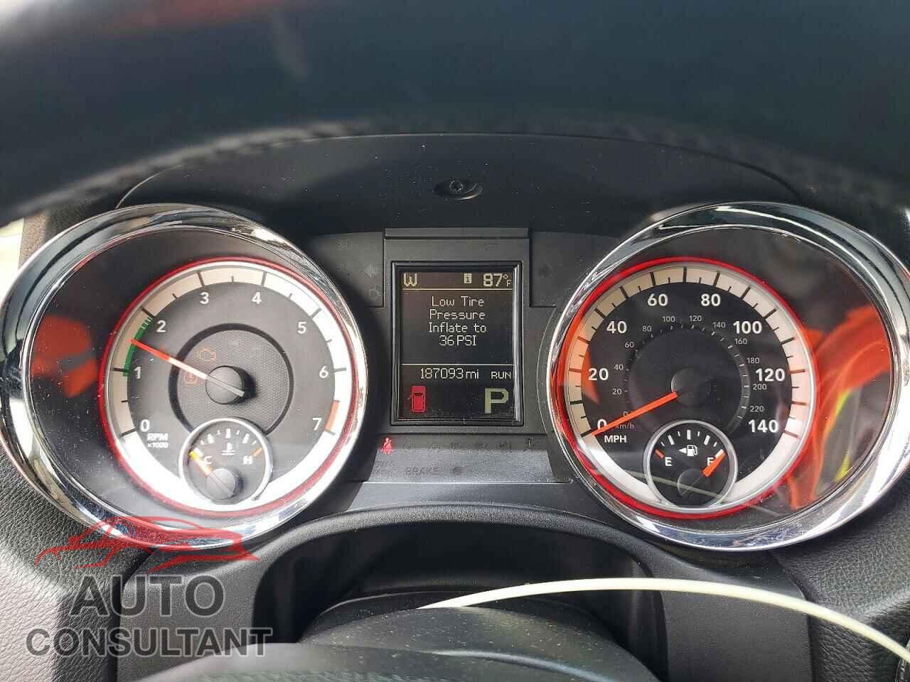 DODGE DURANGO 2013 - 1C4RDHAG8DC696701