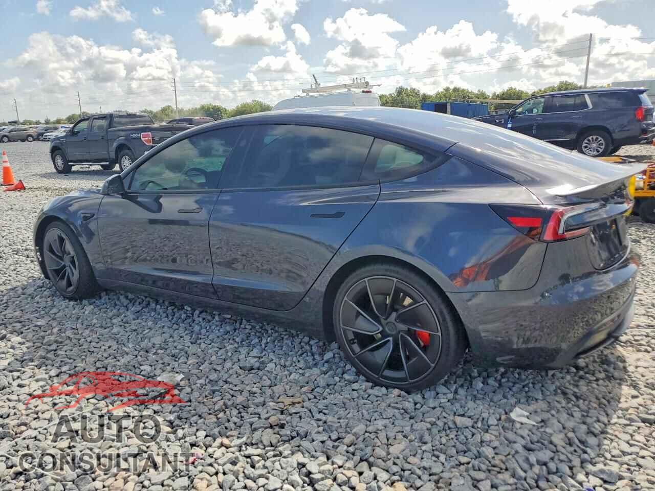 TESLA MODEL 3 2024 - 5YJ3E1ET6RF858286
