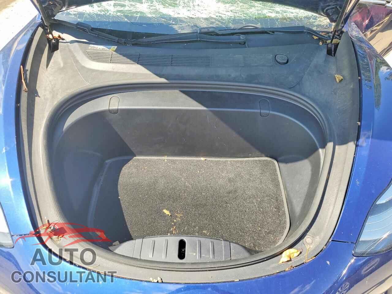 TESLA MODEL 3 2018 - 5YJ3E1EB7JF064358