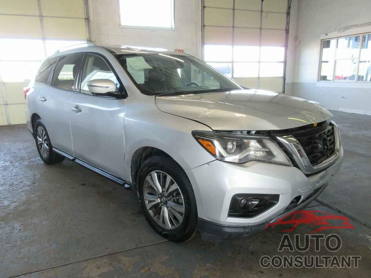 NISSAN PATHFINDER 2019 - 5N1DR2MN8KC606149