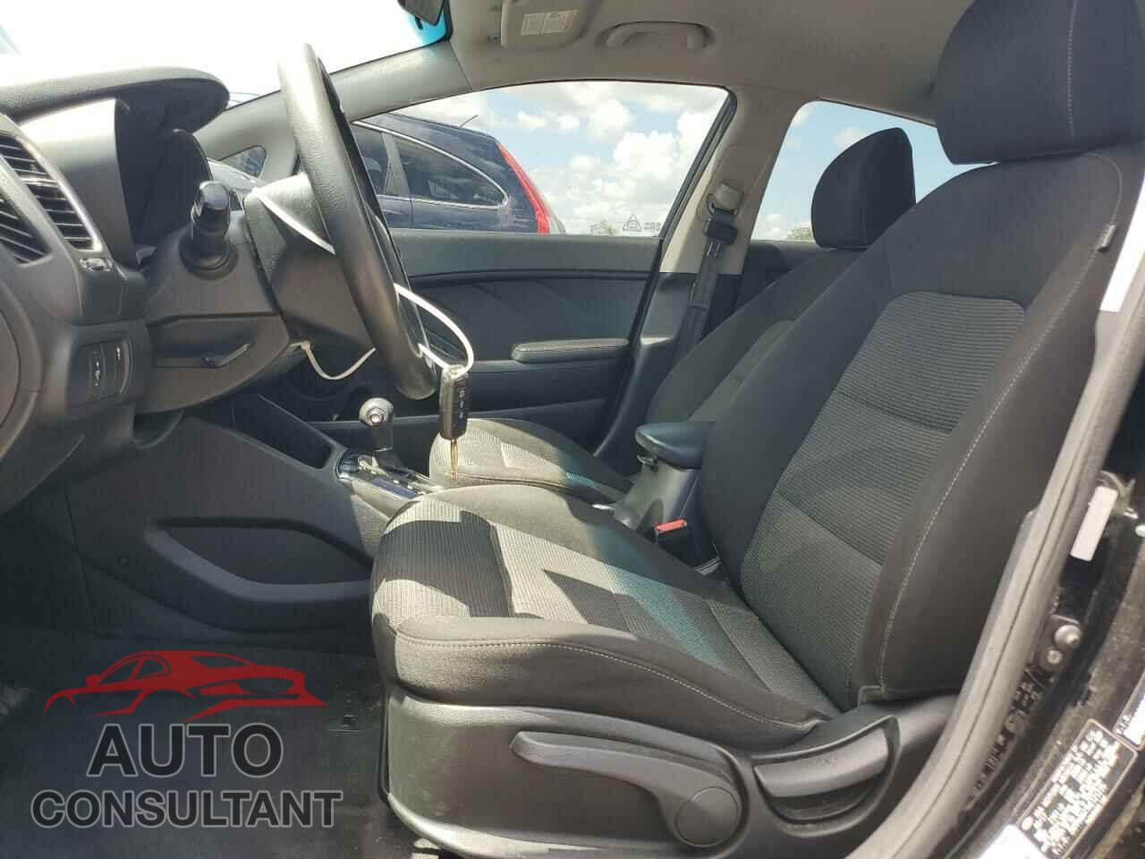 KIA FORTE 2017 - 3KPFK4A77HE121215