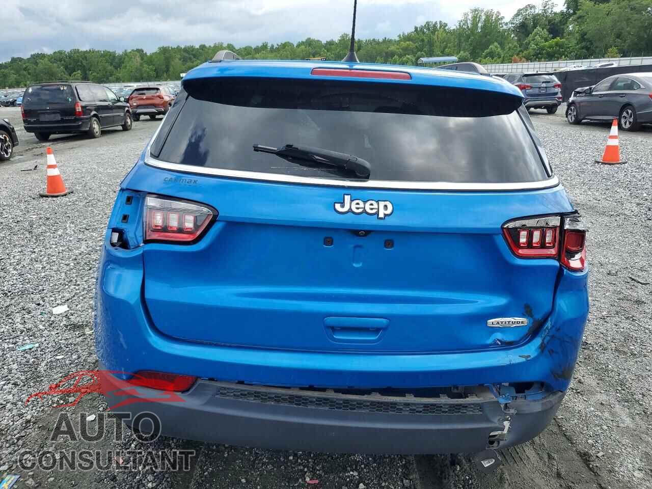 JEEP COMPASS 2018 - 3C4NJCBB2JT137674