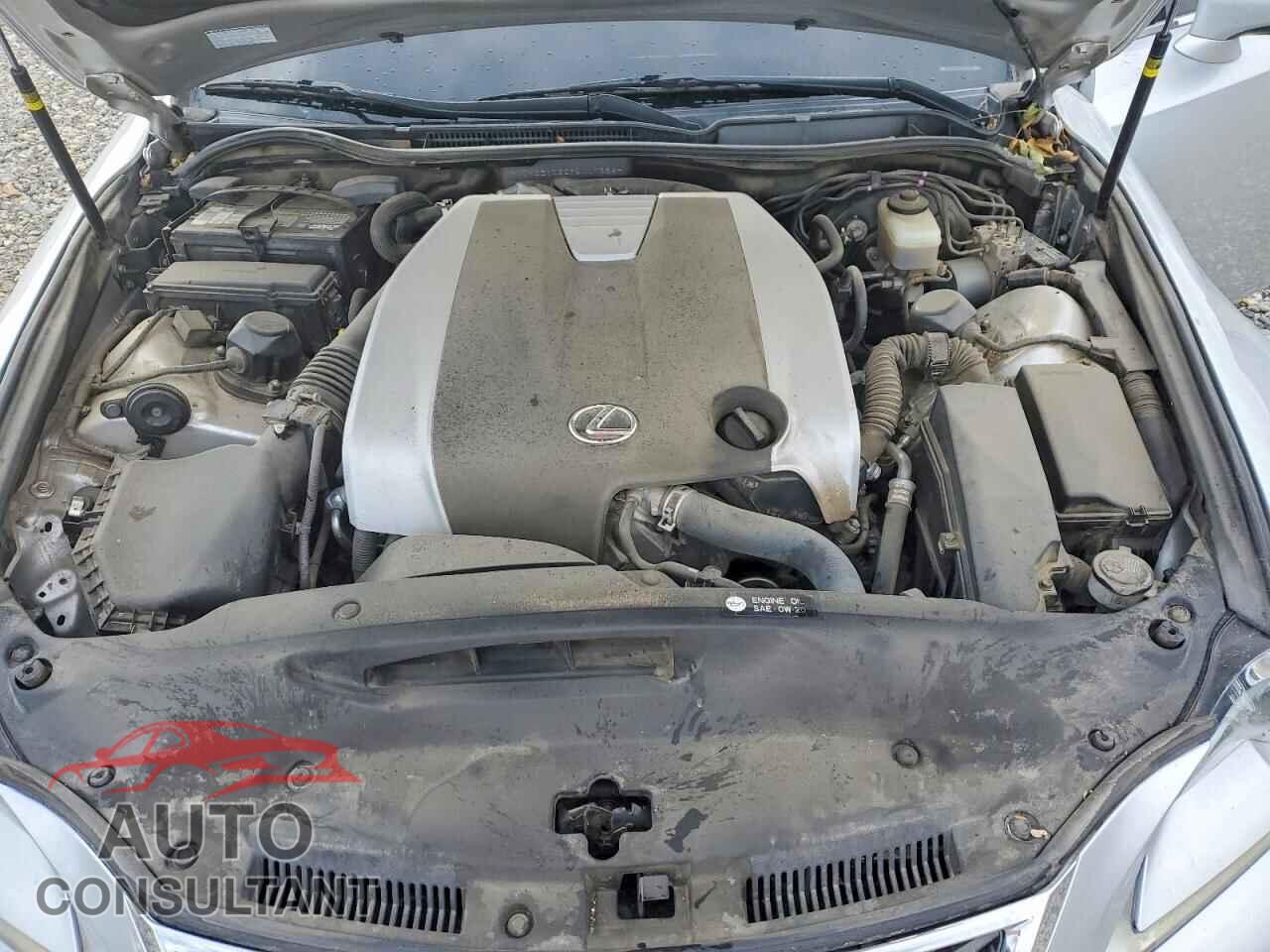LEXUS IS 2015 - JTHBE1D22F5017386