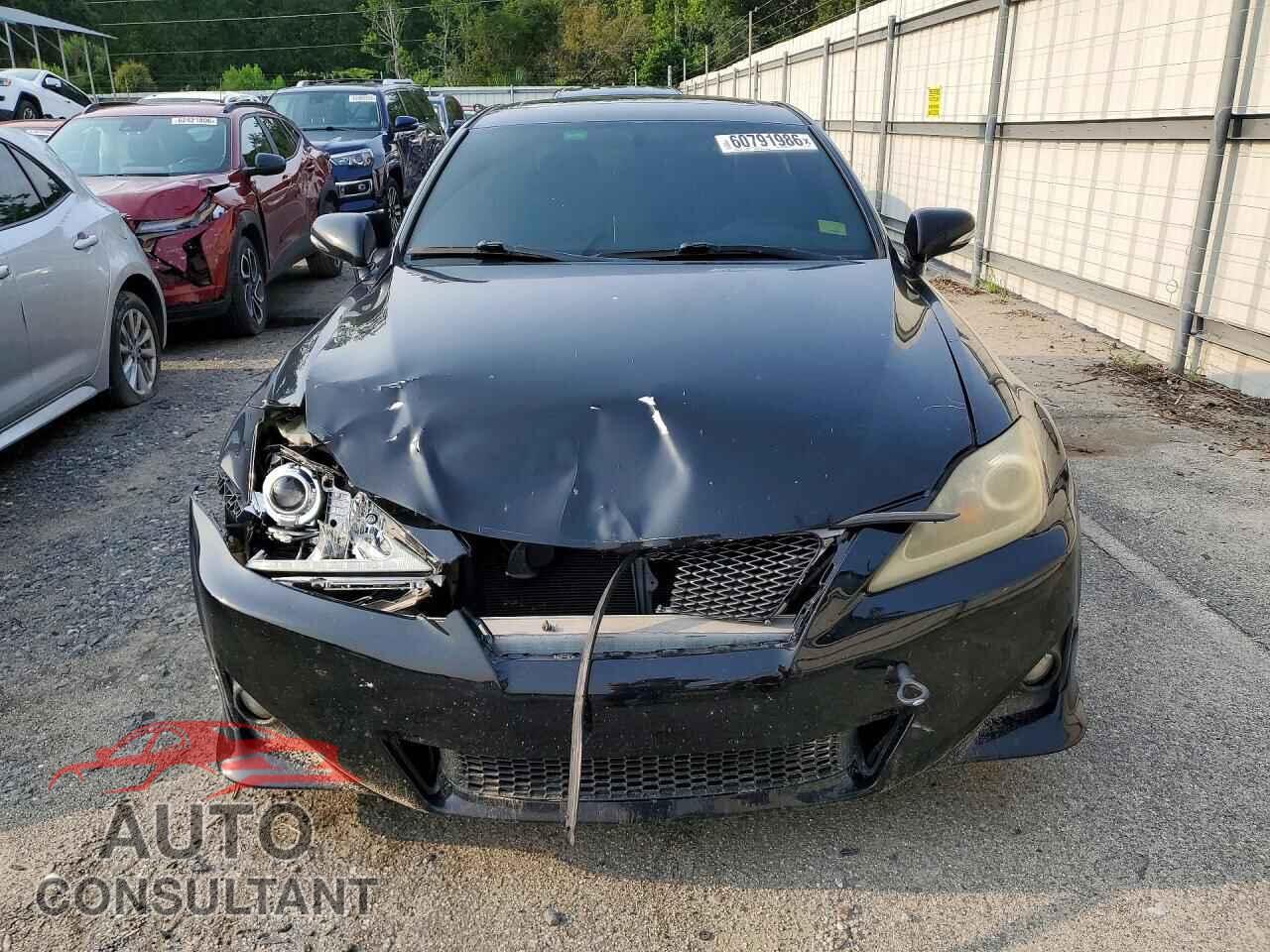 LEXUS IS 2013 - JTHBF5C26D5185258
