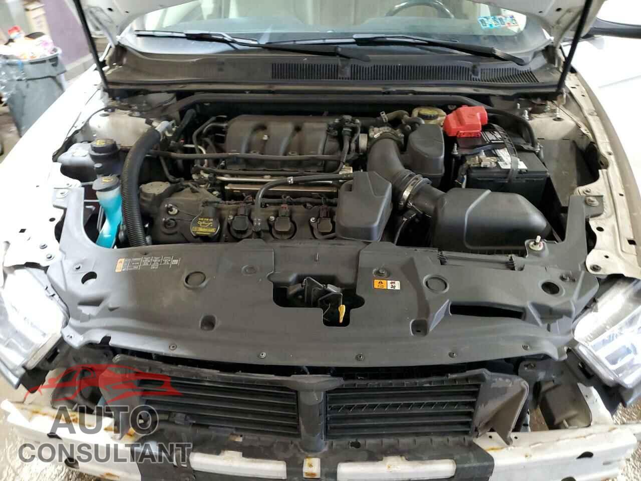 FORD TAURUS 2013 - 1FAHP2E85DG216292