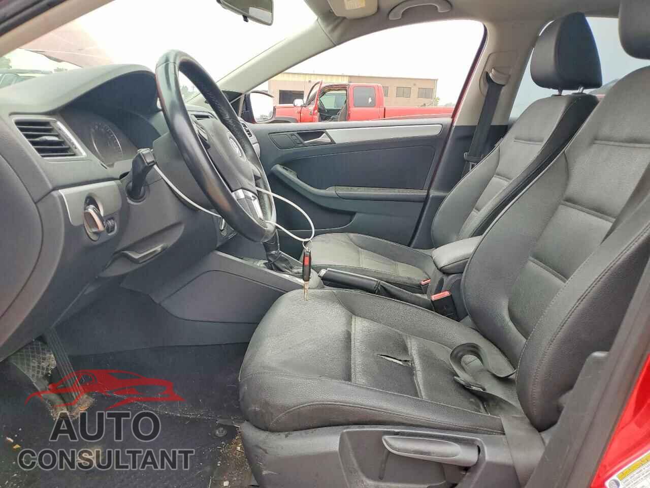 VOLKSWAGEN JETTA 2012 - 3VWLL7AJ3CM093003