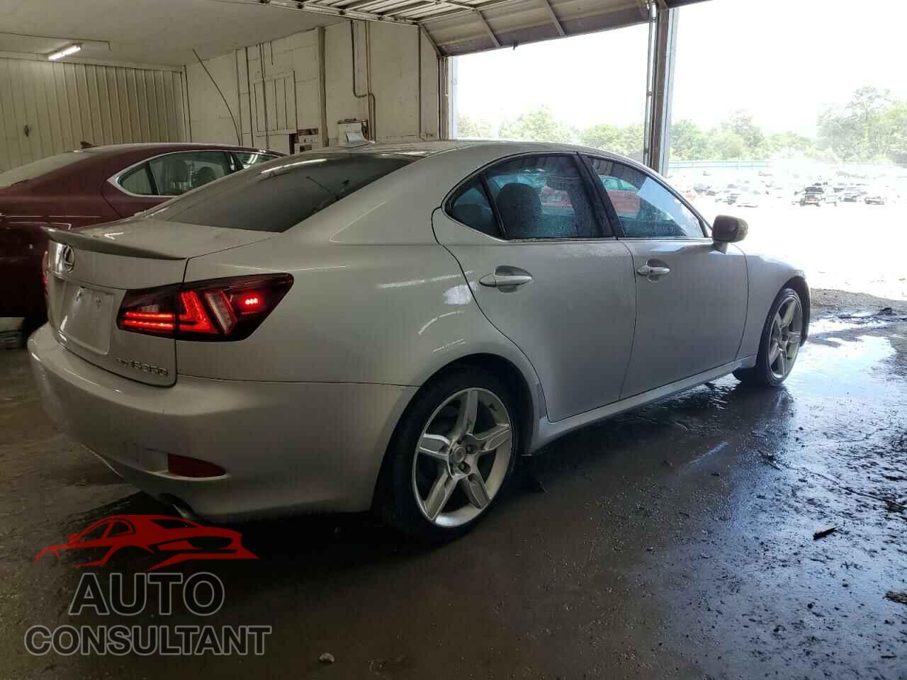 LEXUS IS 2011 - JTHCE5C24B5000693