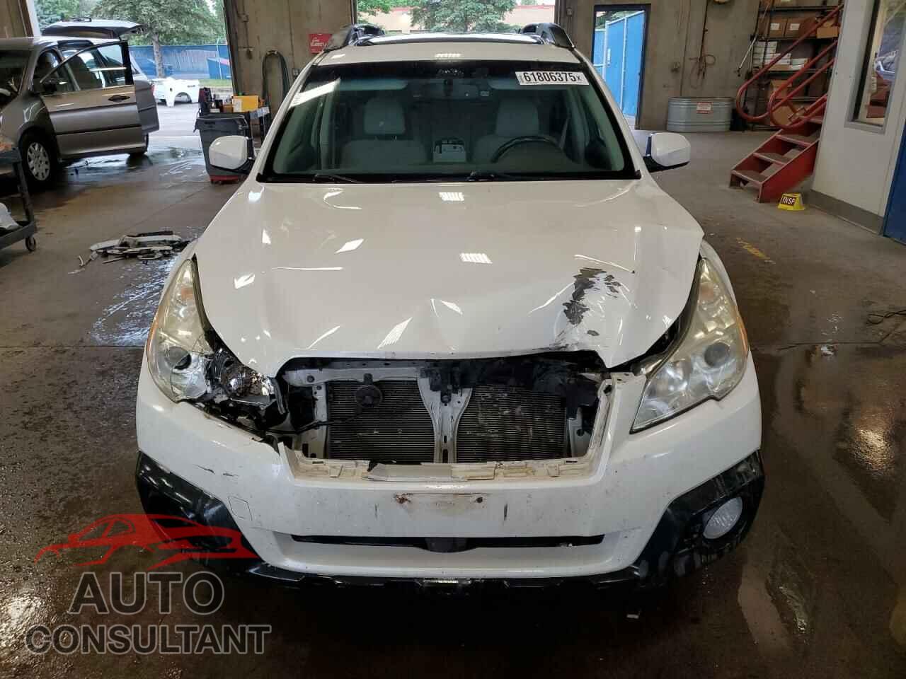 SUBARU OUTBACK 2013 - 4S4BRBGCXD3299295