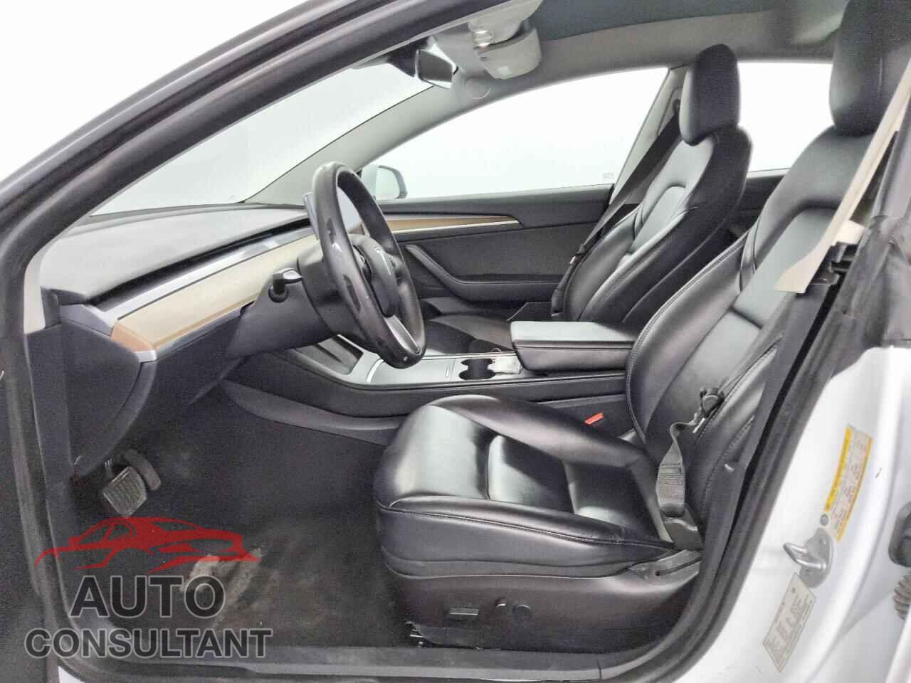 TESLA MODEL 3 2022 - 5YJ3E1EA6NF371145