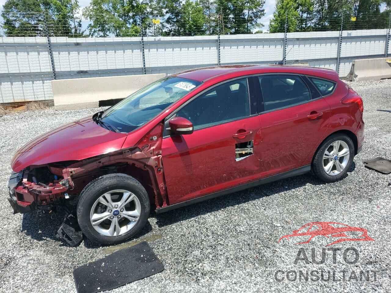 FORD FOCUS 2014 - 1FADP3K2XEL285394
