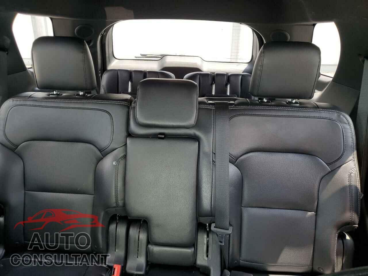 FORD EXPLORER 2019 - 1FM5K7F80KGA84560