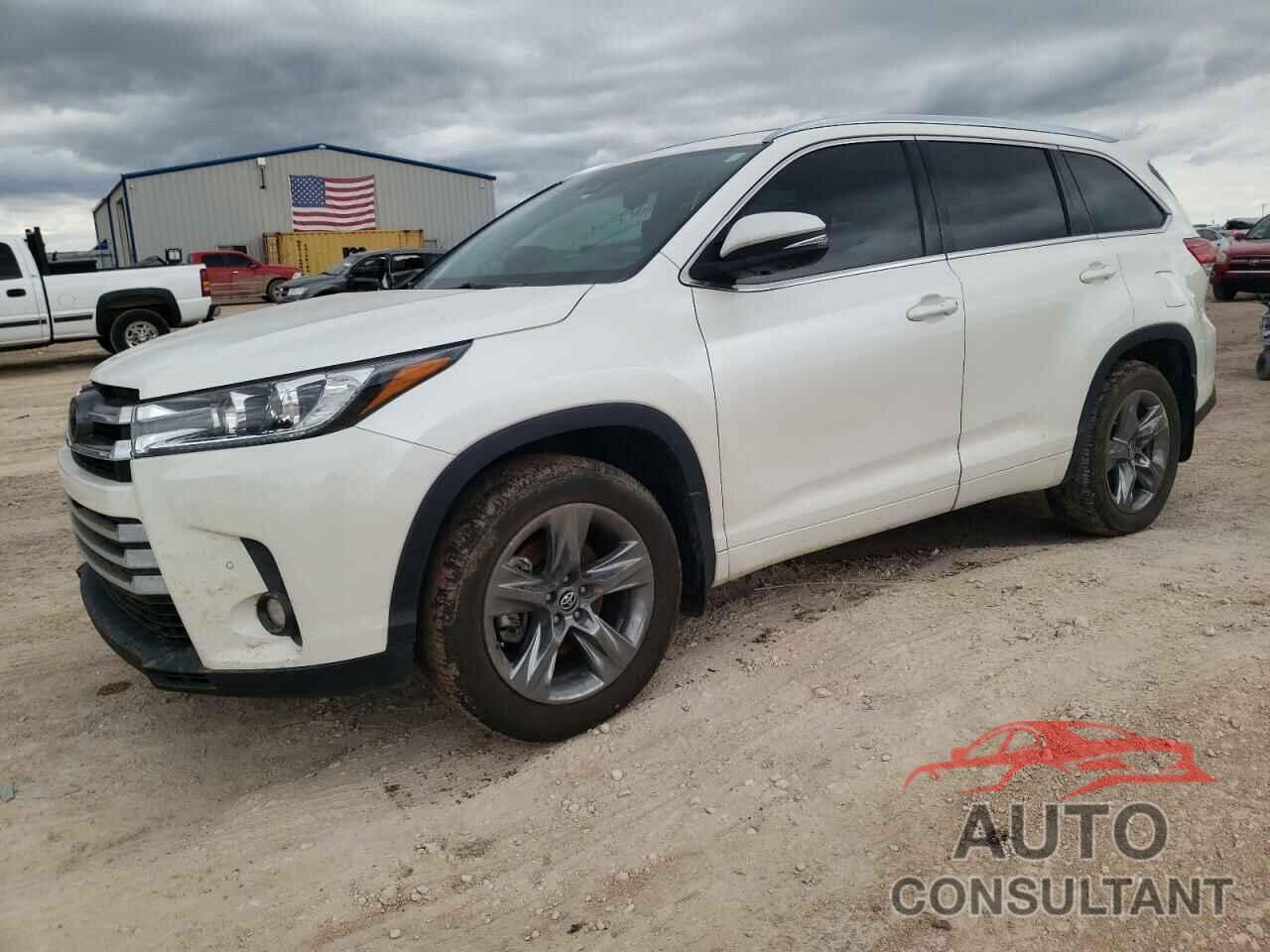 TOYOTA HIGHLANDER 2019 - 5TDDZRFH3KS942102