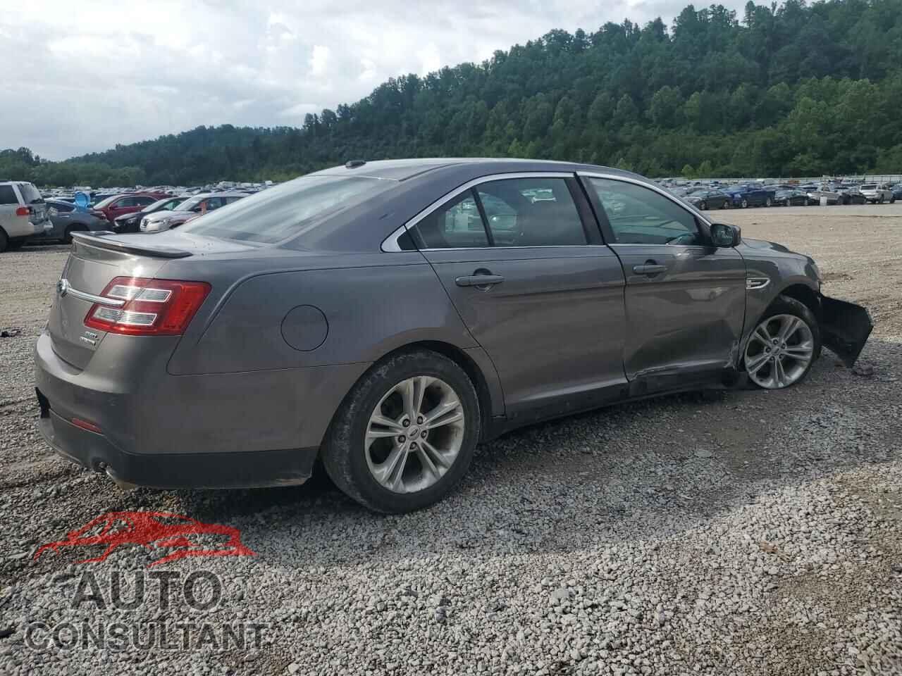 FORD TAURUS 2013 - 1FAHP2E85DG113017
