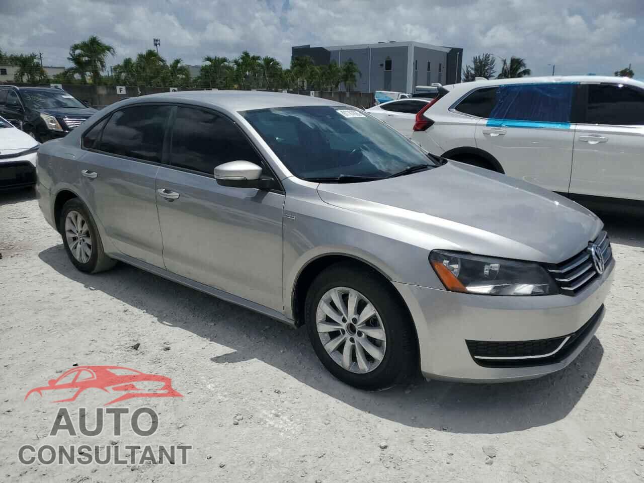VOLKSWAGEN PASSAT 2014 - 1VWAS7A32EC105139