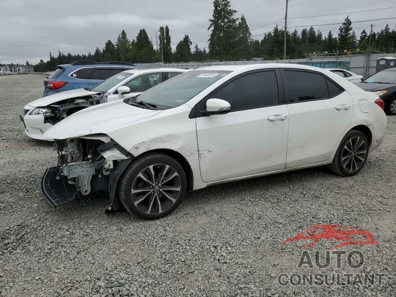 TOYOTA COROLLA 2018 - 5YFBURHE6JP825274
