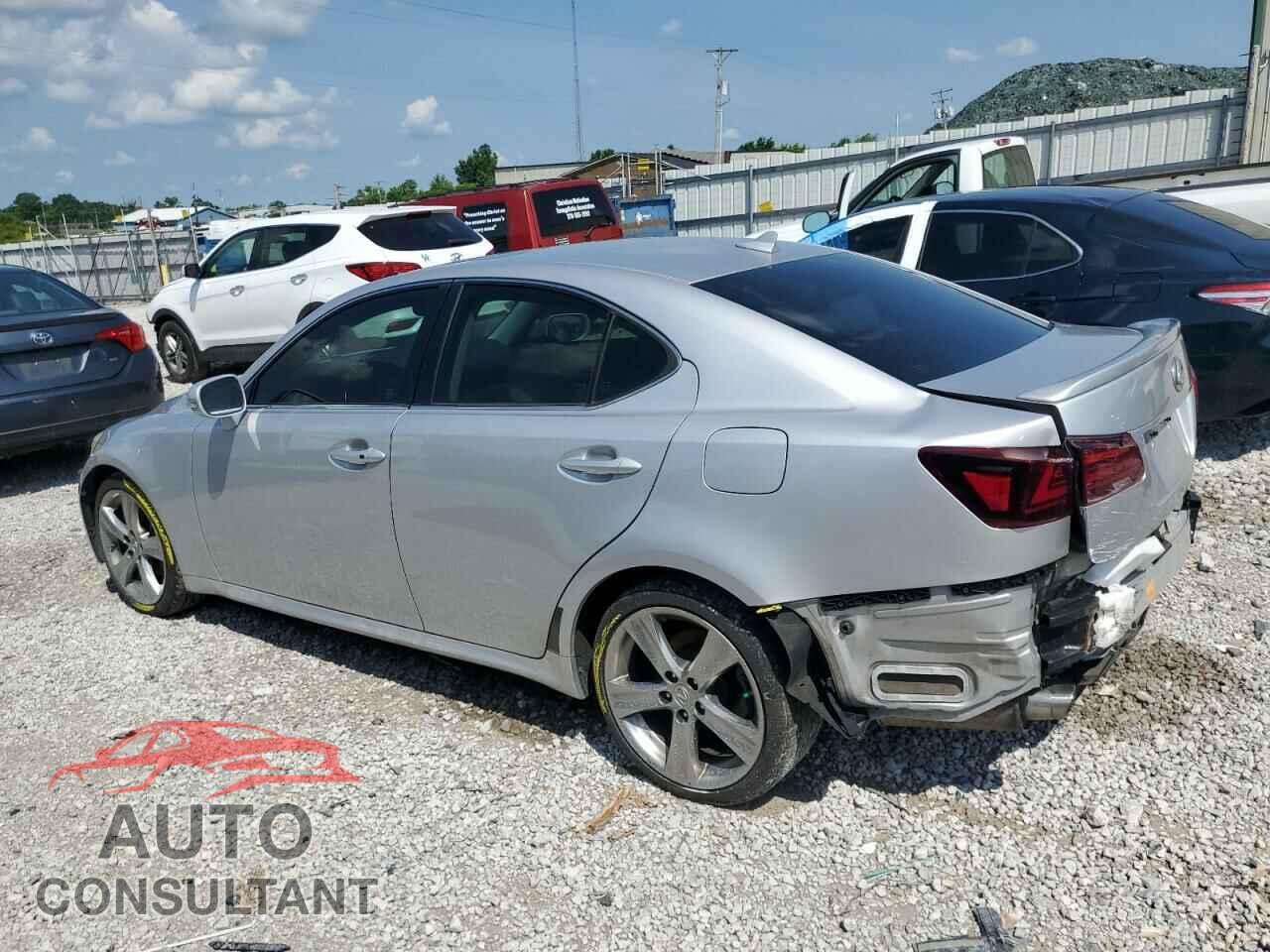 LEXUS IS 2011 - JTHBF5C28B5152601