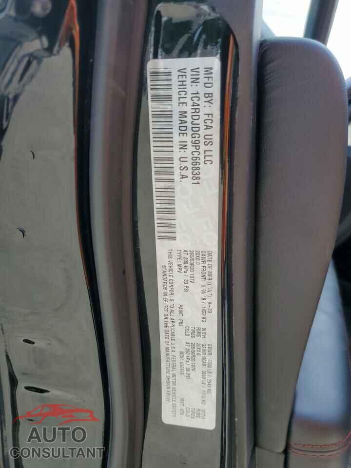 DODGE DURANGO 2023 - 1C4RDJDG9PC668381