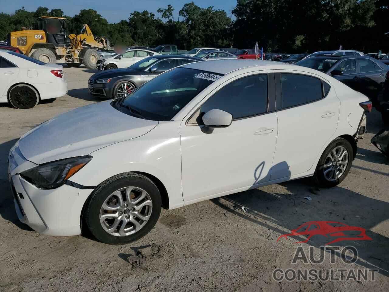TOYOTA YARIS 2018 - 3MYDLBYV3JY314495