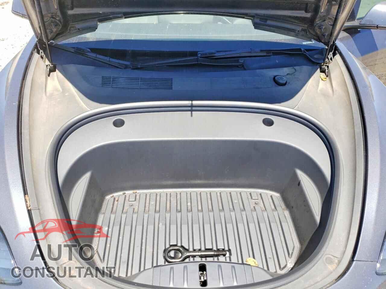 TESLA MODEL 3 2023 - 5YJ3E1EA3PF655593