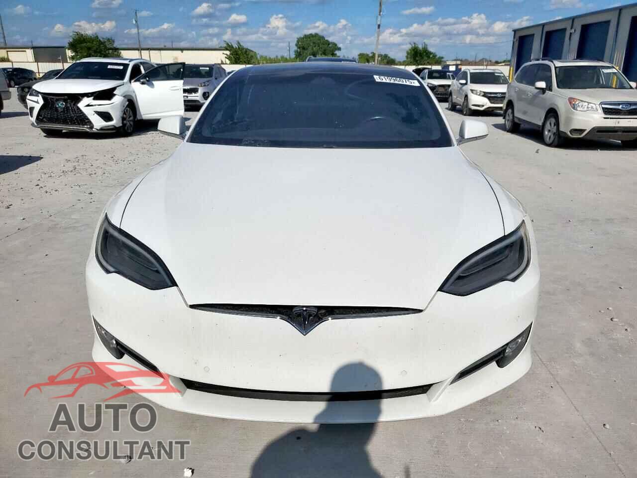 TESLA MODEL S 2021 - 5YJSA1E2XMF427425