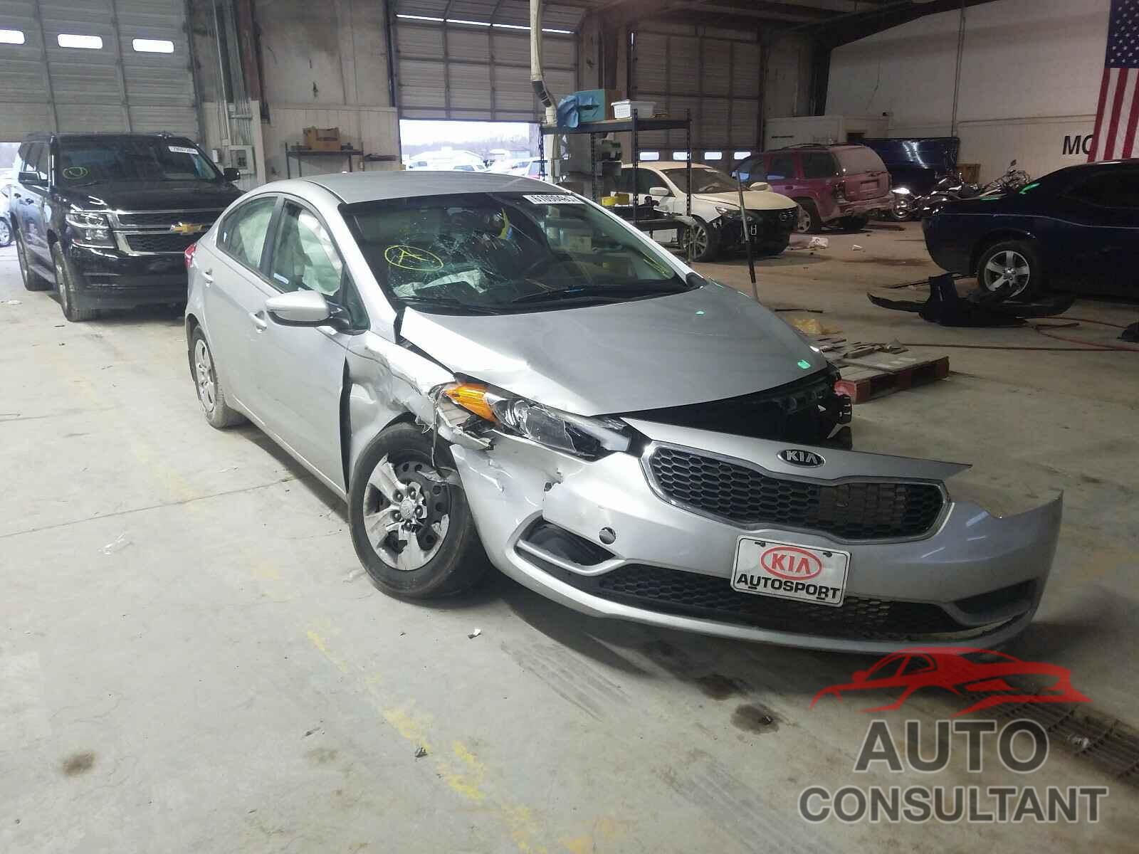 KIA FORTE 2016 - KNAFK4A6XG5553649