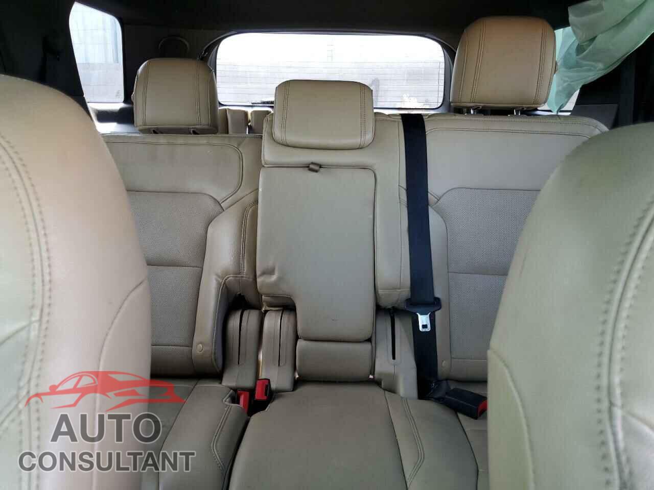 FORD EXPLORER 2016 - 1FM5K7F85GGA13510