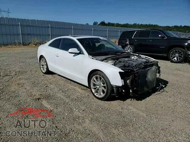 AUDI A5 2013 - WAUCFAFR1DA071874