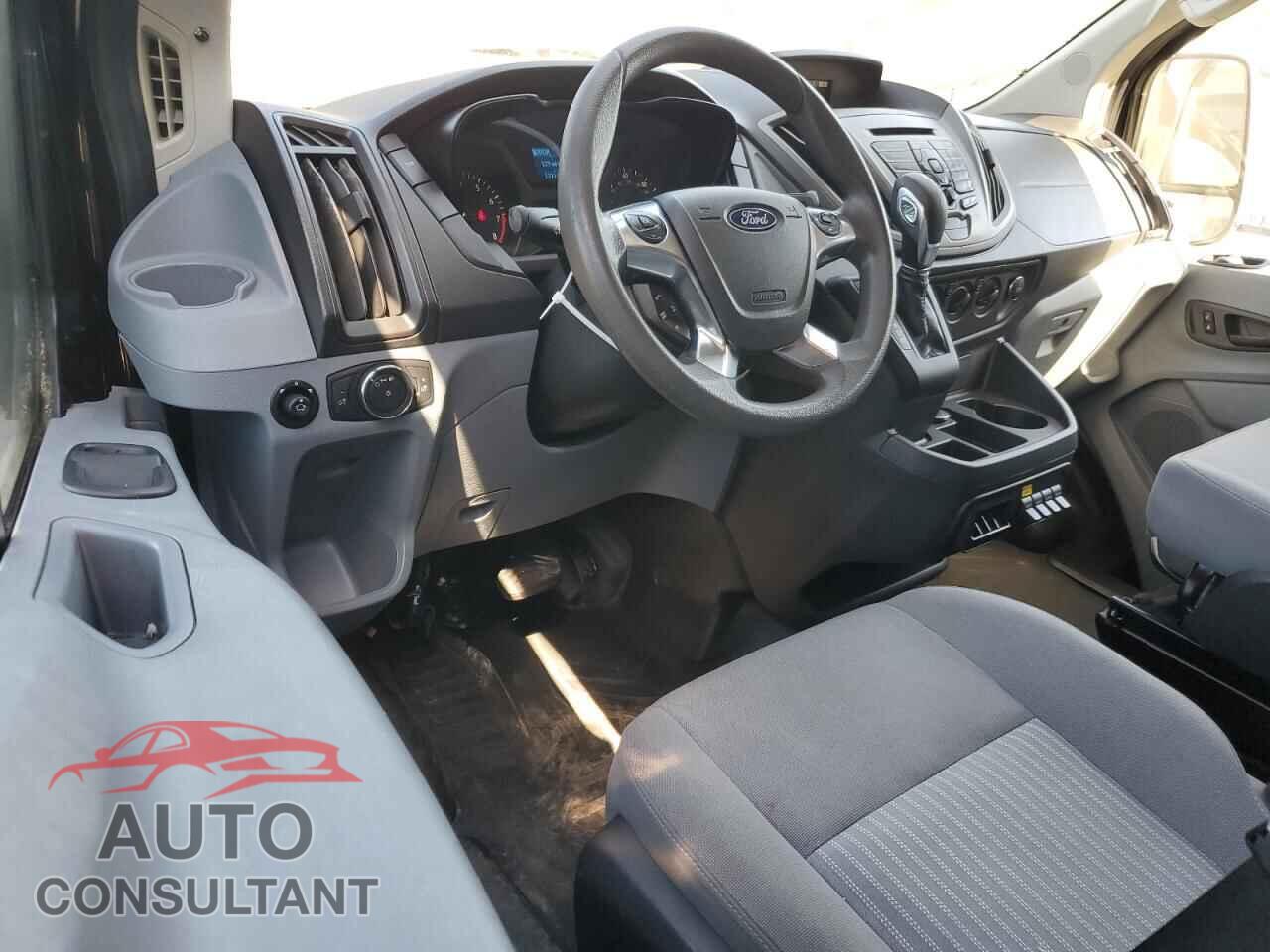 FORD TRANSIT 2019 - 1FTYE1YM9KKA66832