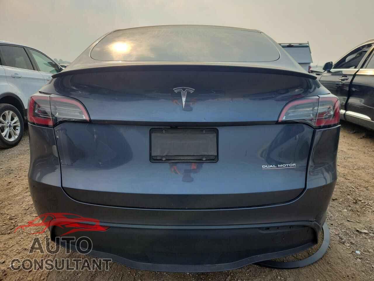 TESLA MODEL Y 2023 - 7SAYGDEFXPF858898