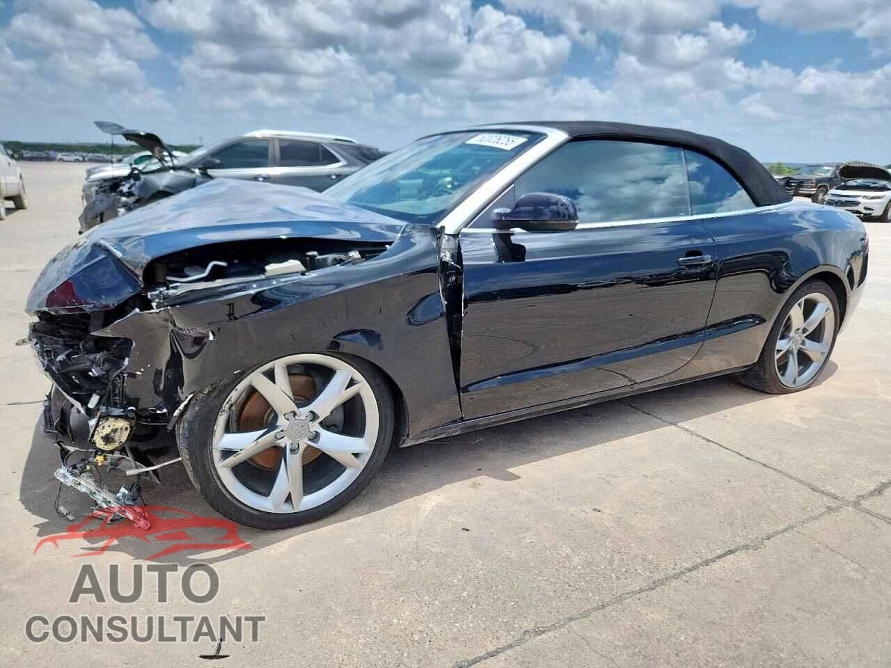 AUDI A5 2012 - WAULFAFH7CN008700