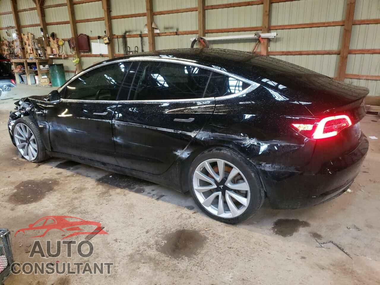 TESLA MODEL 3 2018 - 5YJ3E1EB1JF110816