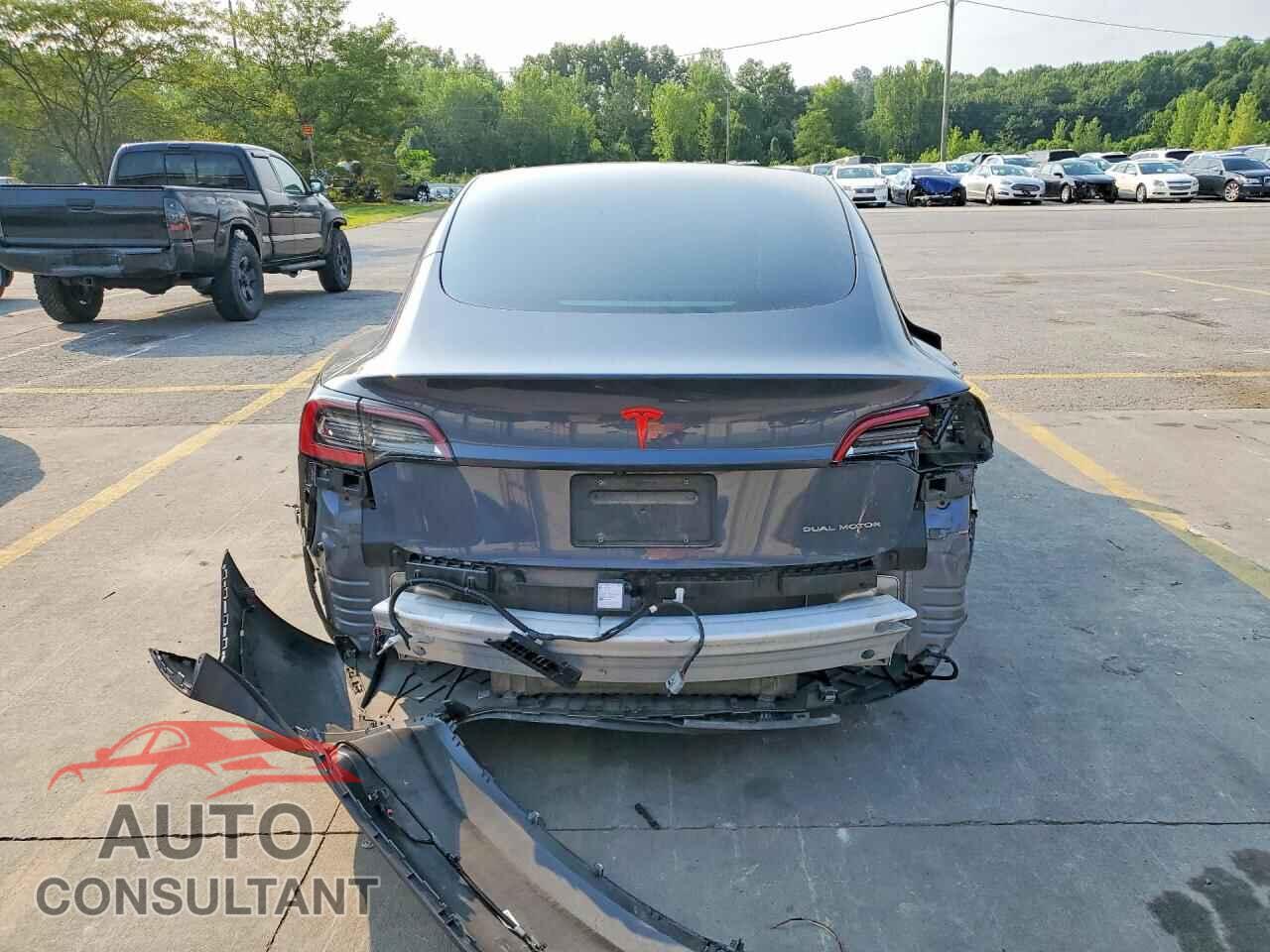 TESLA MODEL 3 2022 - 5YJ3E1EB8NF160568