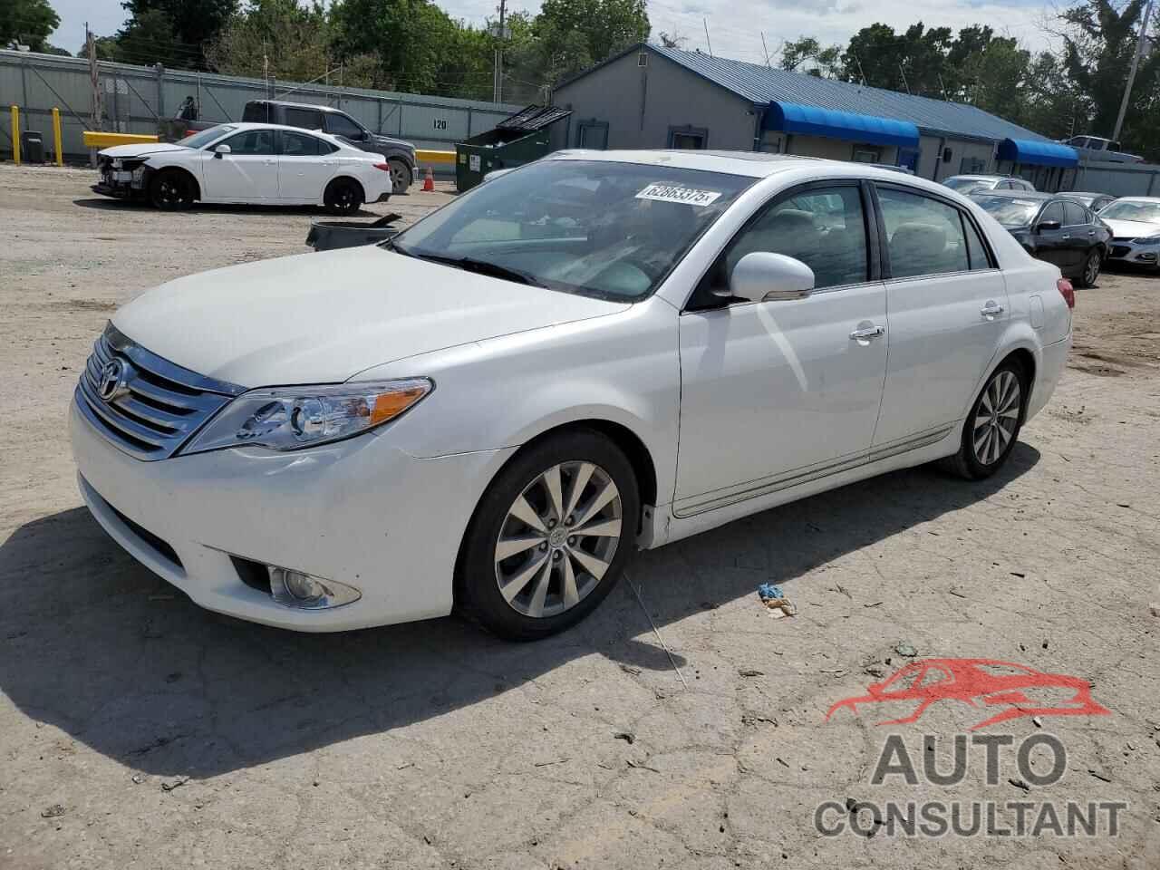 TOYOTA AVALON 2011 - 4T1BK3DB3BU402411