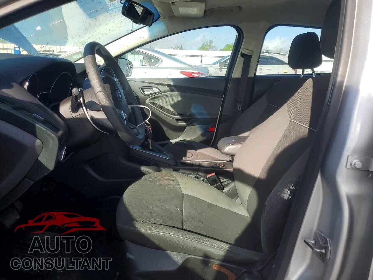 FORD FOCUS 2012 - 1FAHP3F2XCL312179