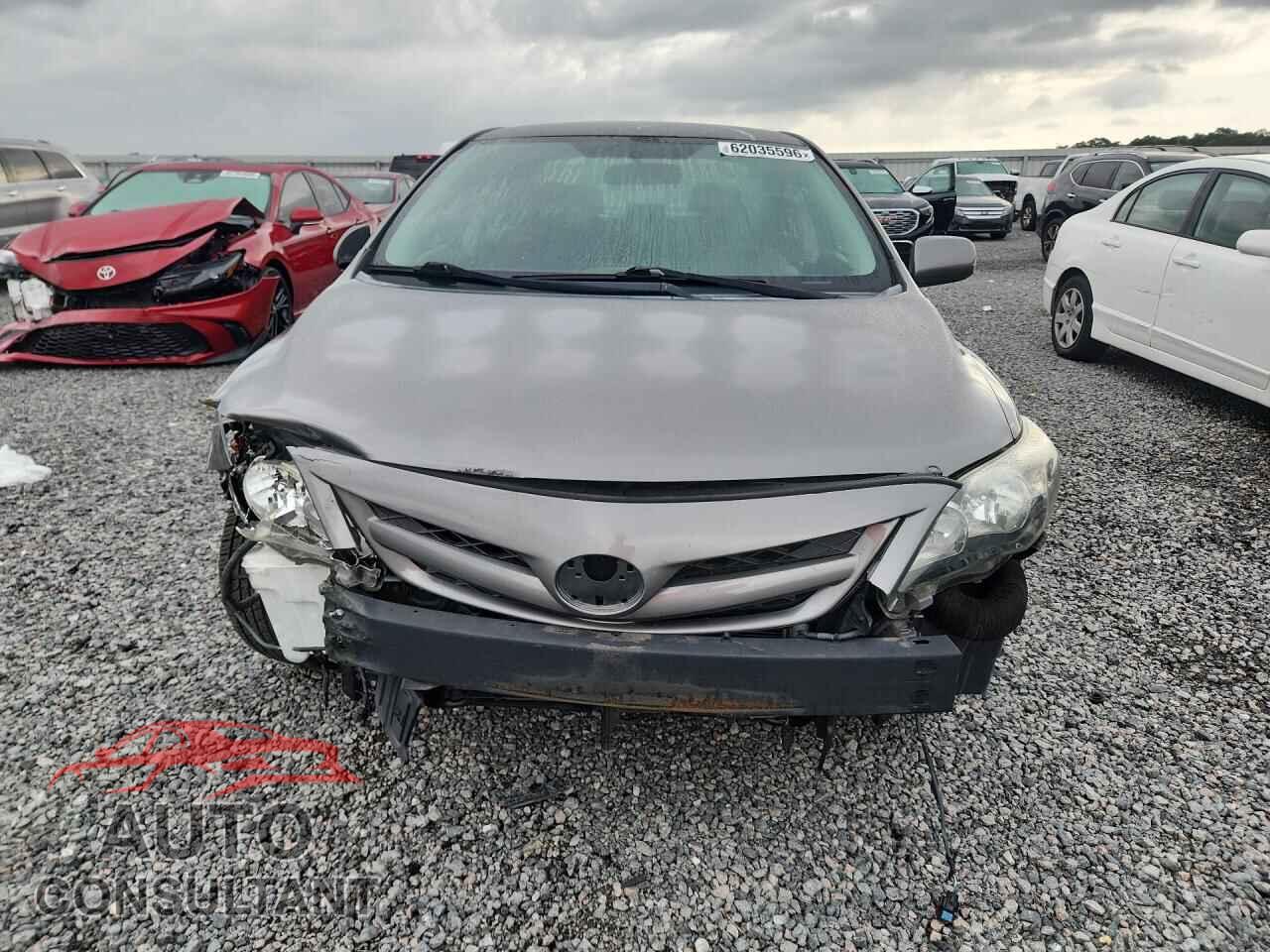 TOYOTA COROLLA 2011 - 2T1BU4EEXBC596820