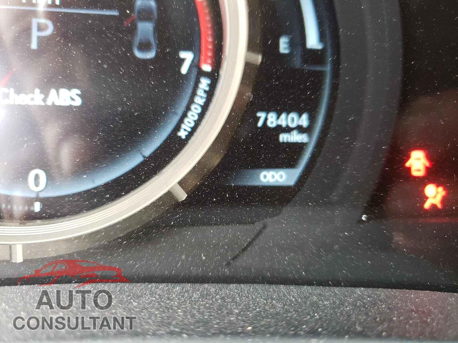LEXUS IS 2016 - JTHBA1D27G5003710