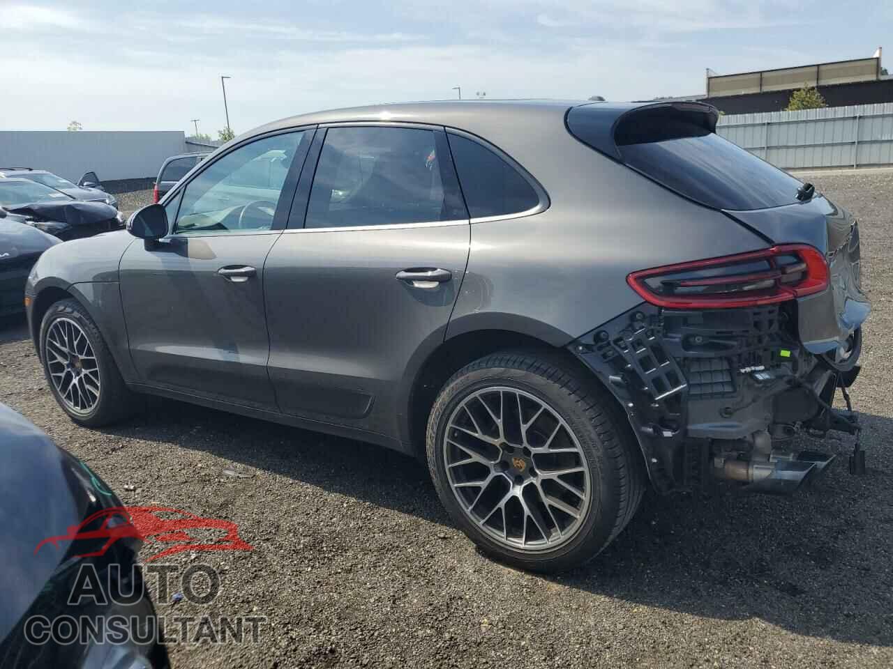 PORSCHE MACAN 2018 - WP1AA2A56JLB18401
